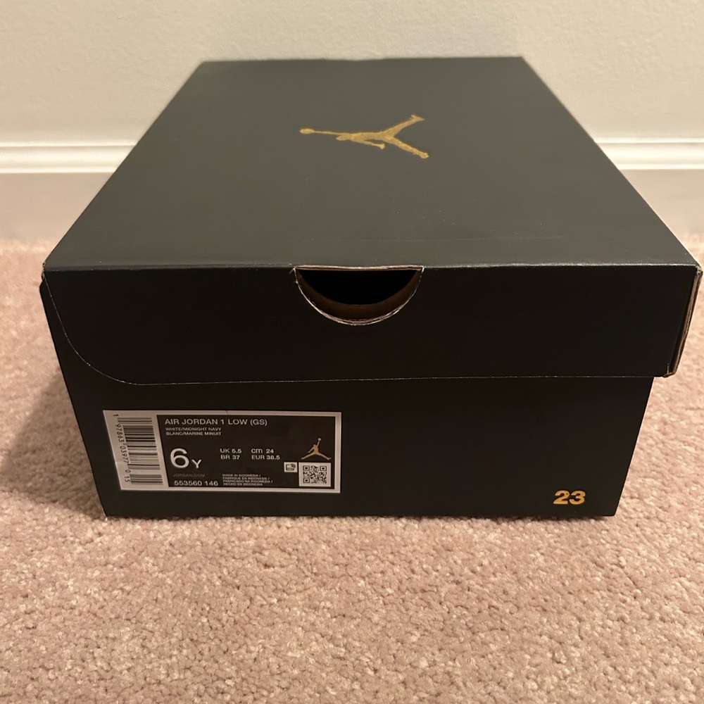 Nike Kids Air Jordan 1 Low White, Gray and Navy Size 6 kids - Picture 7 of 7
